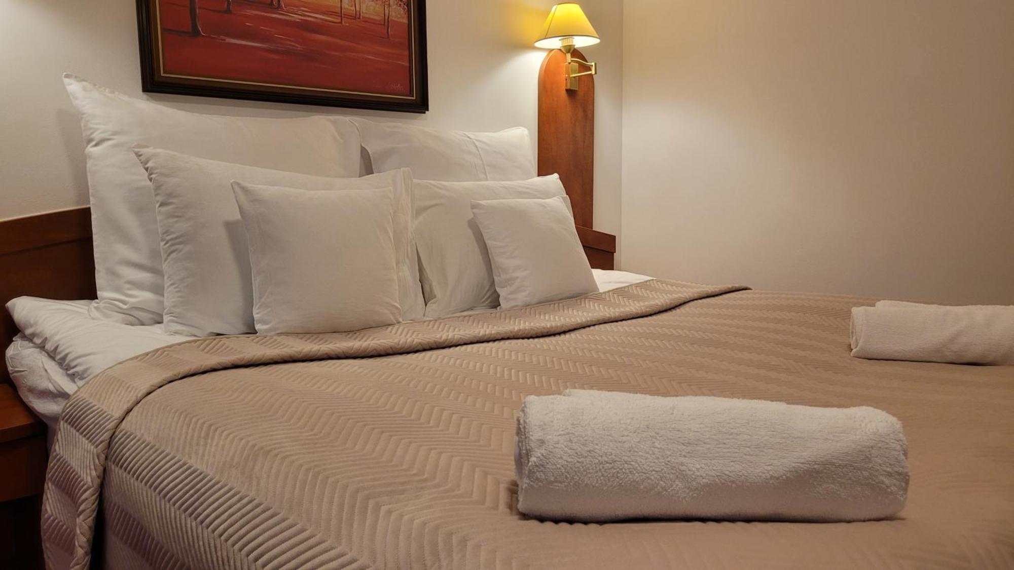 Maxim Bed and breakfast